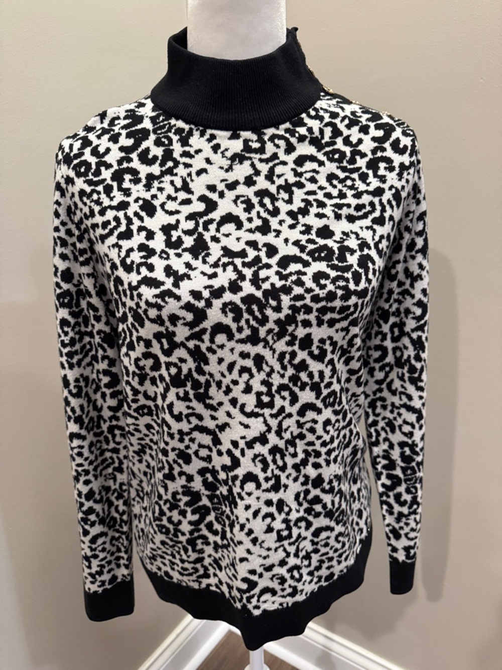 Calvin Klein Leopard Sweater M